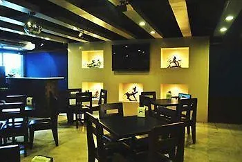 Paragon Tower Hotel Manille